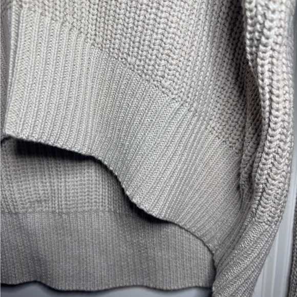 V-Neck Beige Sweater - Picture 3 of 6